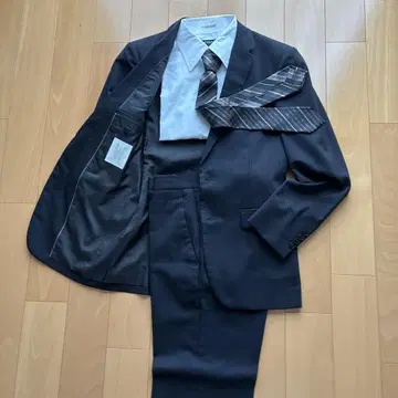 UNITED ARROWS WHITE LABEL 스트라이프 패턴 블랙 수트