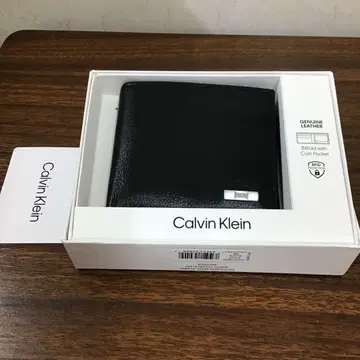 새상품 Calvin Klein 접이식 지갑 블랙 천연 가죽