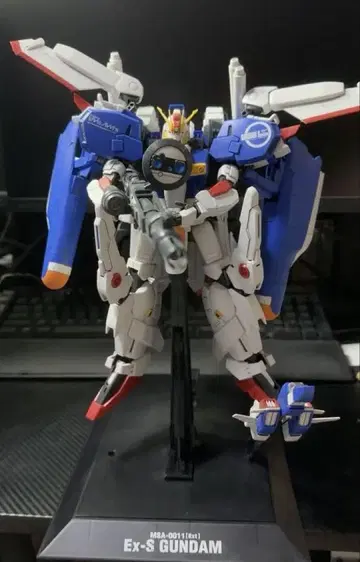 MG Ex-S GUNDAM 1/100 구 키트