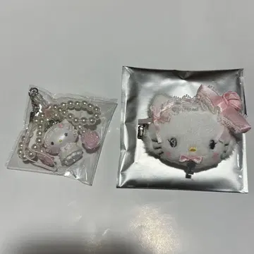 산리오 화이트 프릴 시크릿 스트랩 헤어 클립 챠미키티