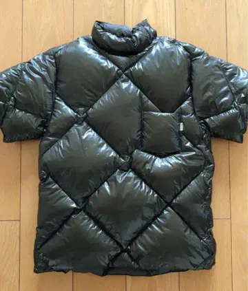 캡틴 선샤인 모크넥 다운