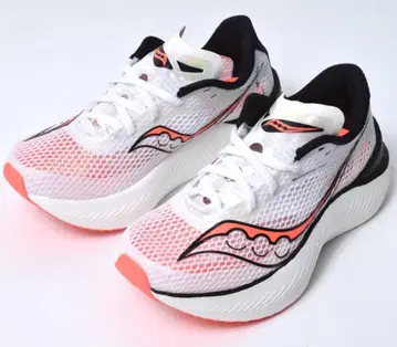 미사용 써코니 엔도르핀 프로 3 러닝화 22.5 여성용