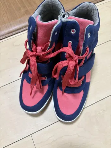힐 스니커즈 신발 24cm