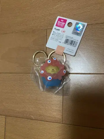 산리오 미야쿠미야쿠 클리어 폼폼푸딩 키링