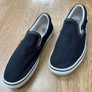 Vans 블랙 슬립온 스니커즈 신발