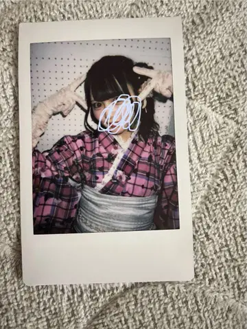 나란 노도카 폴라로이드