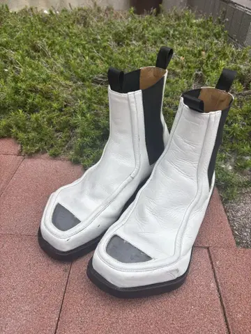 magliano monster metal boots