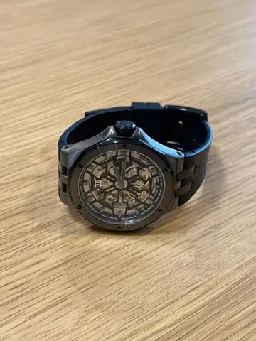 Edox Delfin Mechano 블랙 러버 밴드 투과 다이얼 시계