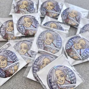 쿠로카와 이자나 신 체험전 마지막 세계선 캔뱃지 13점