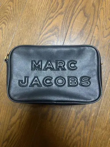 MARC JACOBS 블랙 숄더백
