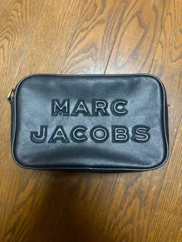 MARC JACOBS 블랙 숄더백