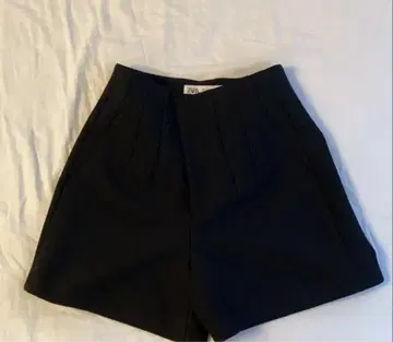 ZARA 숏팬츠 블랙 XS