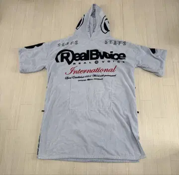 Real Bvoice 후드 부착 갈아입기 판초