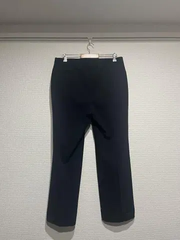 블랙 슬랙스