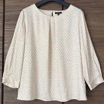 INDIVI 도트 무늬 쉬폰 블라우스 빅 사이즈