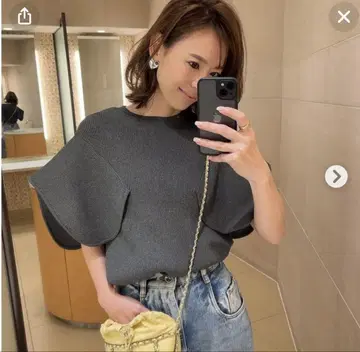새상품급 heve 헤이브 페탈 니트 그레이