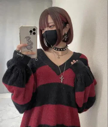 GIBOUS SHAGGY BORDER KNIT BLACK x RED
