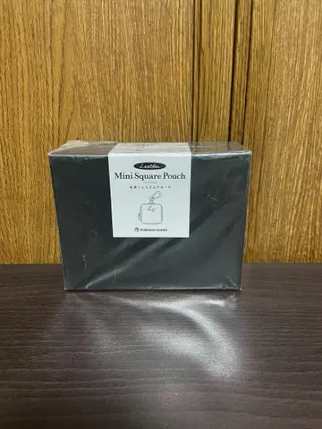 포켓몬스터 블래키 Mini Square Pouch 블랙