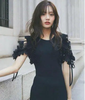 tocco 리본 포함 쉬폰 플리츠 프릴 절개 리브 니트 원피스