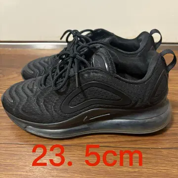 블랙 스니커즈 23.5cm