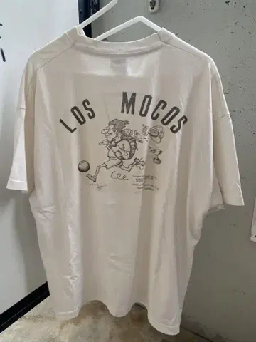 [ 구제 의류 ] LOS MOCOS 그래픽 T셔츠 오버 사이즈