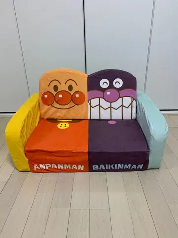 [ 새상품급 사용 빈도 적음 ] 호빵맨 말랑말랑 키즈 소파베드