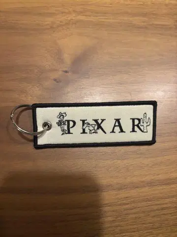 Disney PIXAR 100주년 한정판 키링