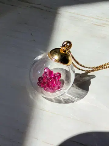 1점 한정판 루비 목걸이 1.26ct
