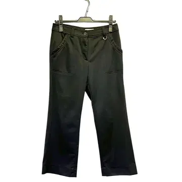 구제 의류 먼싱웨어 크롭 팬츠 블랙 로고 자수 광택감 7부 기장 9호