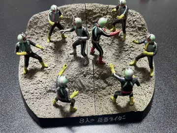 가면라이더 디오라마 8인 가면라이더 세트