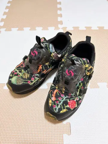 SWASH London 푸마 스니커즈 경량 신발
