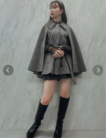 dazzlin 케이프 플레어 코트