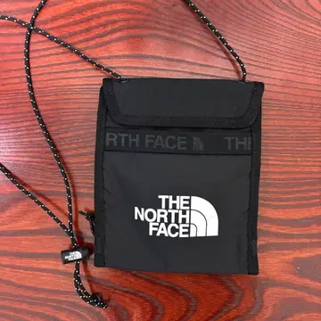 THE NORTH FACE 숄더백 블랙