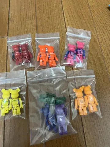 베어브릭 피규어 세트