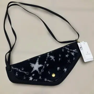 [미사용 새상품] 유나이티드 애로우즈 별 패턴 플리스 숄더백 블랙