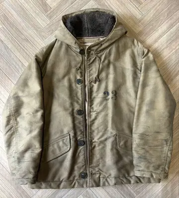 Core 한정판 Vintage Finish 위어드 데크 코트