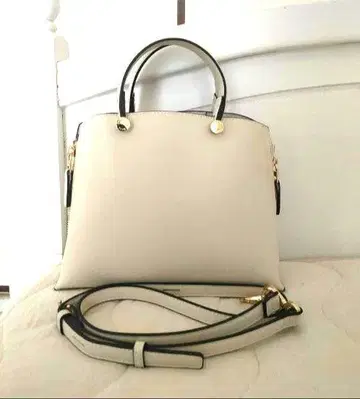 [ 새상품급 ] E'POR Y bag Mini 화이트
