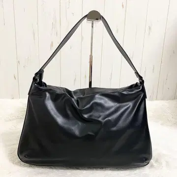 UNIQLO C 유니클로 가죽 터치 푸퍼 백 숄더 블랙