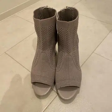 오픈토 부츠 베이지 23.0 cm