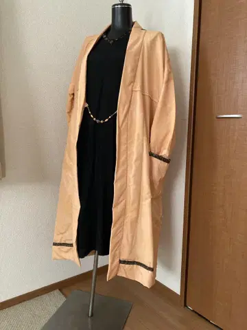 핑크 새틴풍 롱 가디건