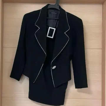노베스파지오 울 수트