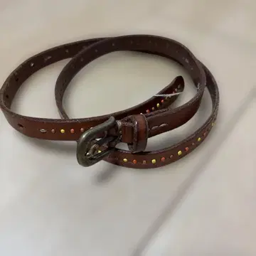 앙리 쿠이르와 바니스뉴욕 콜라보 가죽 벨트