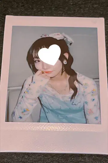 FRUITS ZIPPER 마나카 폴라로이드