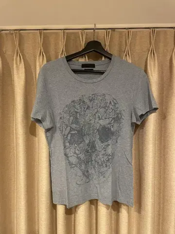 ALEXANDER McQUEEN 스컬 프린트 블루 그레이 T셔츠