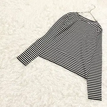 하이픈 긴팔 보더 티셔츠 크루넥 모노톤 스테디셀러 캐주얼
