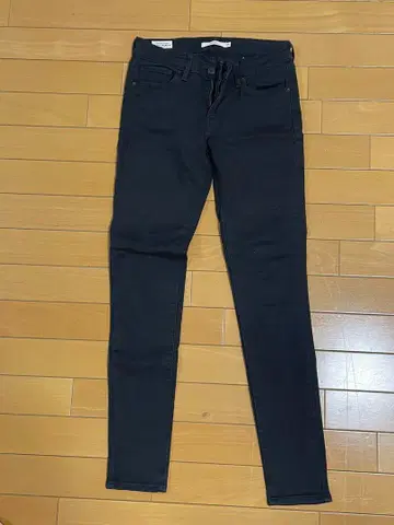 Levi's 블랙 스키니 데님