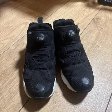 Reebok Insta Pump 스니커즈 23.5cm