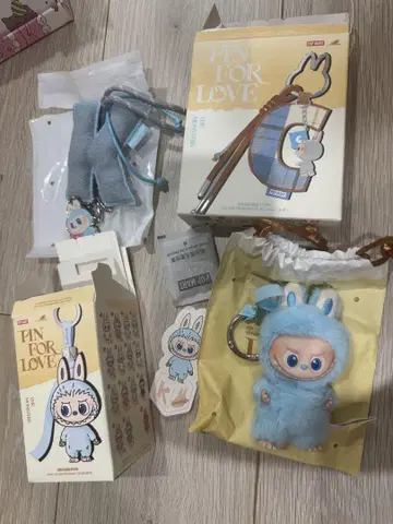 LABUBU PIN FOR LOVE 봉제 인형 펜던트 K