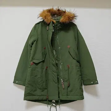미사용 AIGLE 다운 코트 퍼 포함 모즈 코트