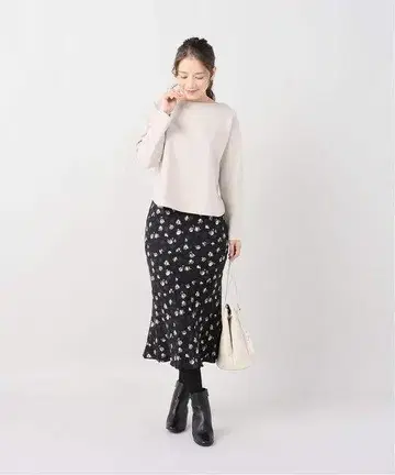 [새상품급] 라토타리테*나시지 클래시컬 스커트 2.2만 M